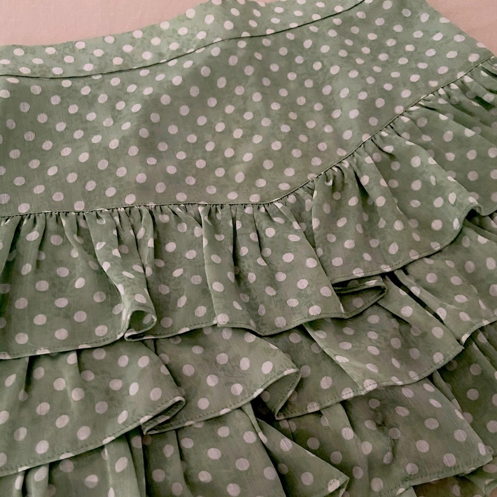 Hermosa mini falda short